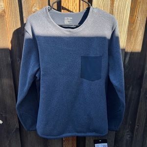 Women’s arc’teryx sweater